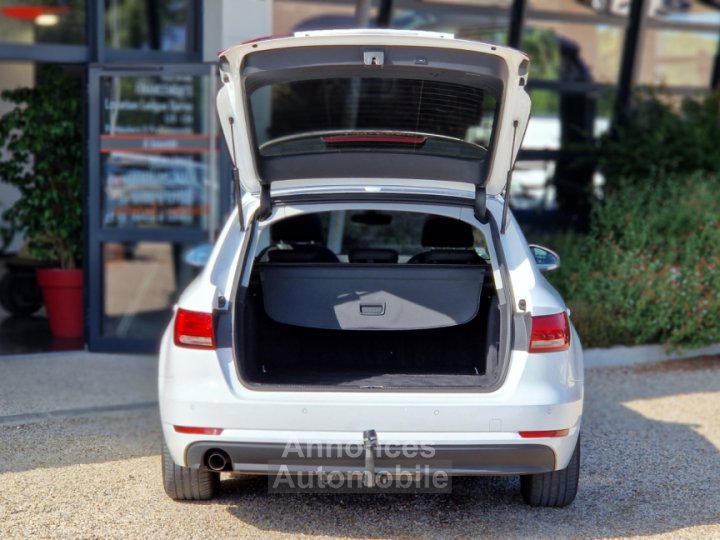 Audi A4 Avant 20 TDI ultra 150 CH TOIT OUV - 23