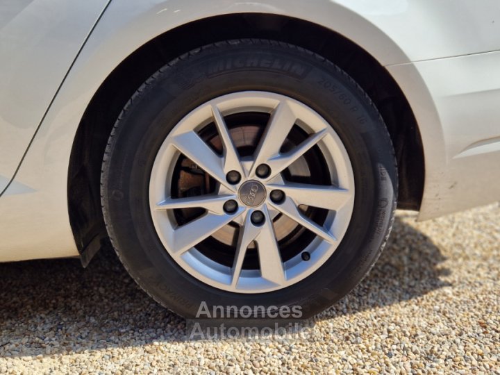 Audi A4 Avant 20 TDI ultra 150 CH TOIT OUV - 27