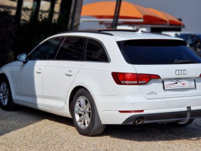 Audi A4 Avant 20 TDI ultra 150 CH TOIT OUV   - 39