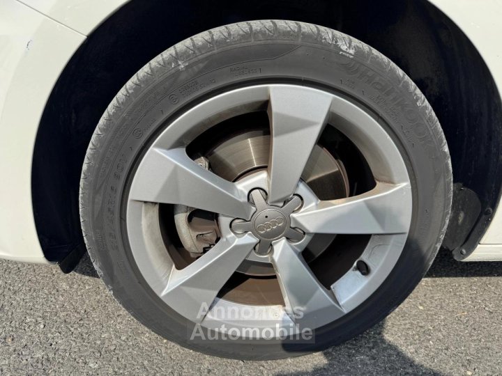 Audi A1 14 TFSI 125ch AMBITION Phares xenon radar recul - 8