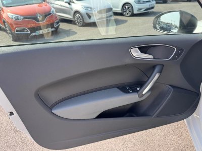 Audi A1 14 TFSI 125ch AMBITION Phares xenon radar recul   - 10