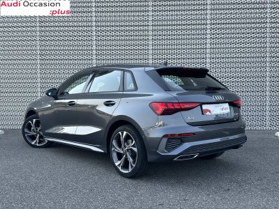Audi A3 Sportback 35 TFSI Mild Hybrid 150 S tronic 7 S Line   - 4