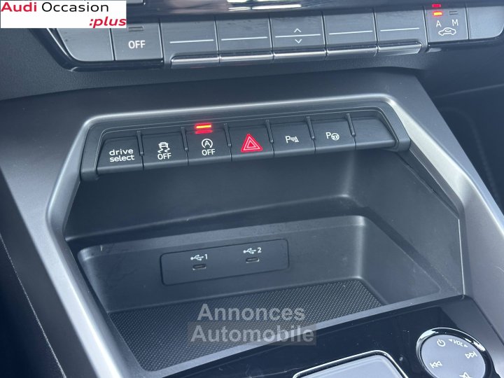 Audi A3 Sportback 35 TFSI Mild Hybrid 150 S tronic 7 S Line - 33