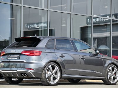 Audi S3 Sportback 20 TFSI RS-Sitze   - 32