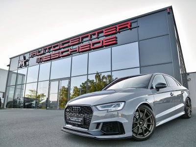Audi RS3 Limousine 25 TFSI RS-Sitze   - 1