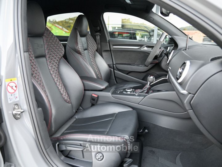 Audi RS3 Limousine 25 TFSI RS-Sitze - 14