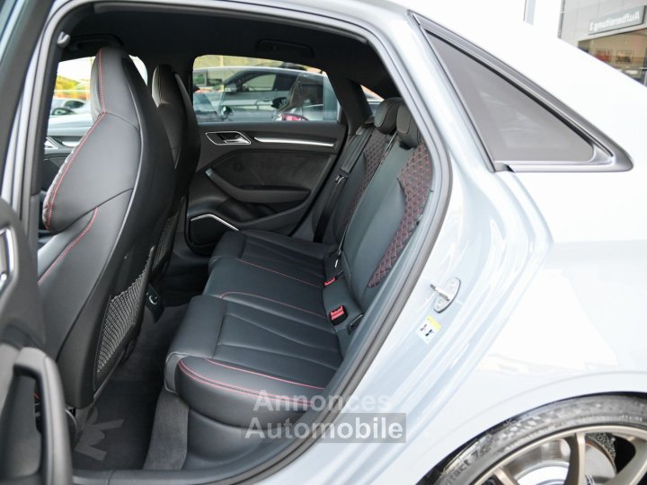 Audi RS3 Limousine 25 TFSI RS-Sitze - 17