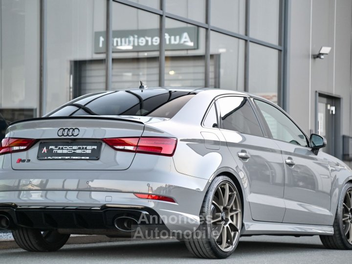 Audi RS3 Limousine 25 TFSI RS-Sitze - 33