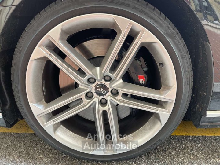 Audi S8 Plus V8 40 TFSI - 2