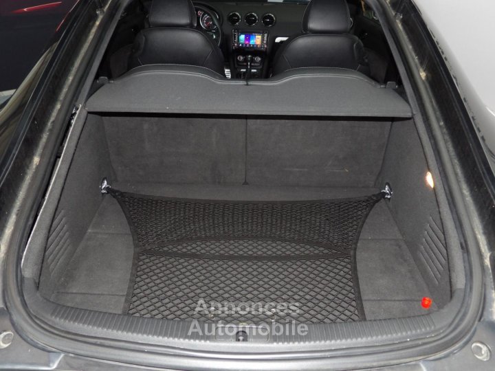 Audi TT RS Coupé Quattro 25 TFSi - BV S-tronic COUPE - 24