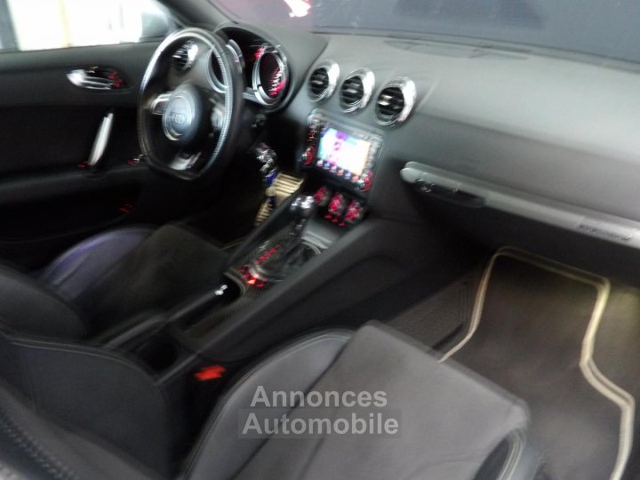 Audi TT RS Coupé Quattro 25 TFSi - BV S-tronic COUPE - 28