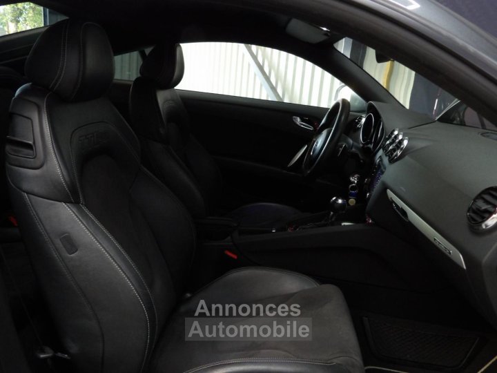 Audi TT RS Coupé Quattro 25 TFSi - BV S-tronic COUPE - 37