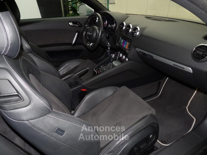 Audi TT RS Coupé Quattro 25 TFSi - BV S-tronic COUPE - 61