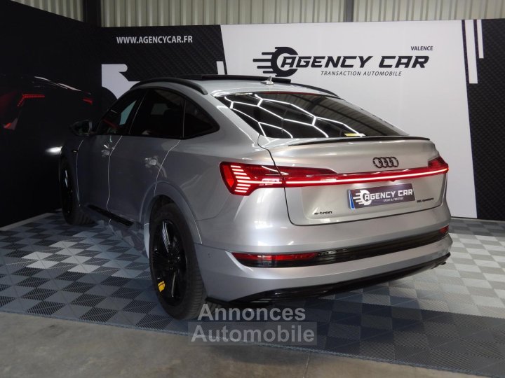 Audi e-tron Q8 AVUS SPORTBACK QUATTRO 55 - 3