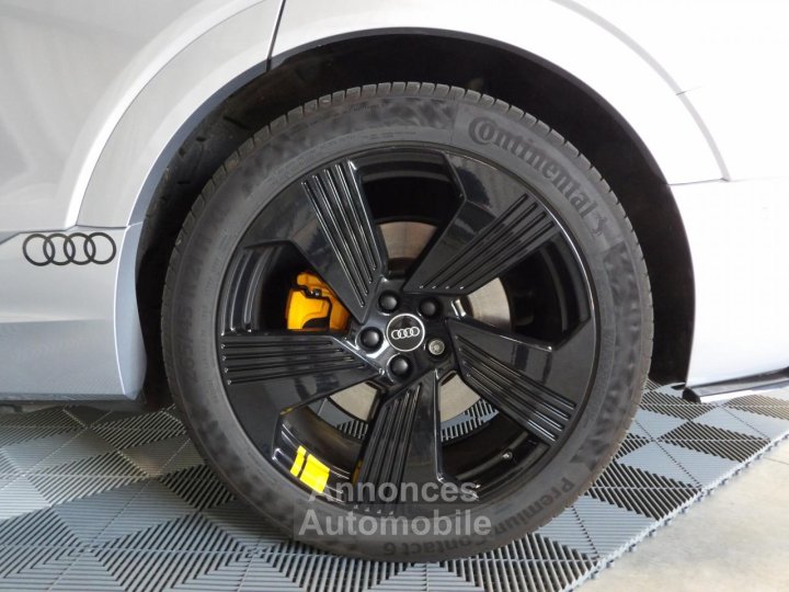 Audi e-tron Q8 AVUS SPORTBACK QUATTRO 55 - 6