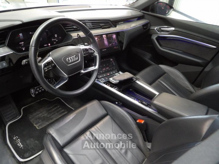 Audi e-tron Q8 AVUS SPORTBACK QUATTRO 55 - 8