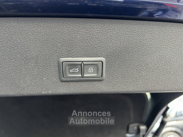 Audi e-tron SPORTBACK 55 408CH E-QUATTRO - 11