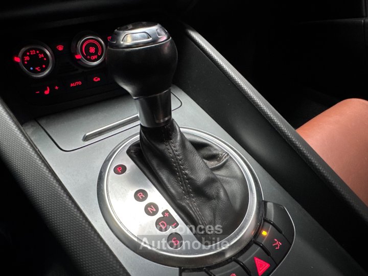 Audi TT 20 TFSI 211 Quattro S line S tronic 6 - 37