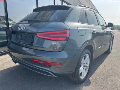 Audi Q3 20 TDI 177 ch Quattro Attraction S tronic 7   - 9