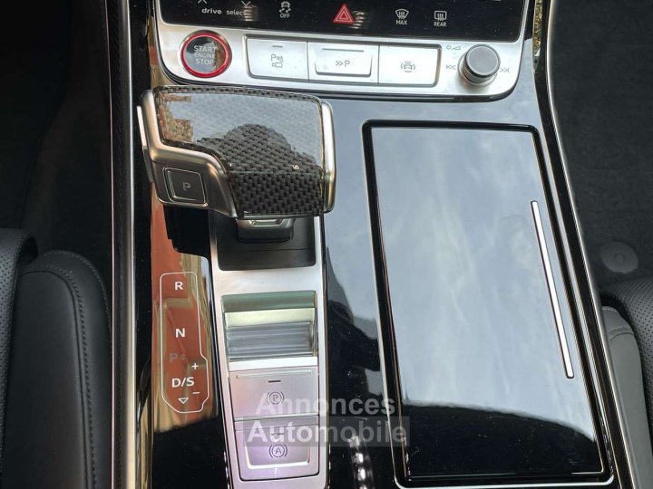 Audi S8 Plus V8 40 TFSI - 16