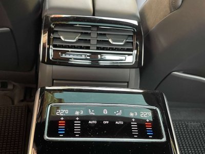Audi S8 Plus V8 40 TFSI   - 28