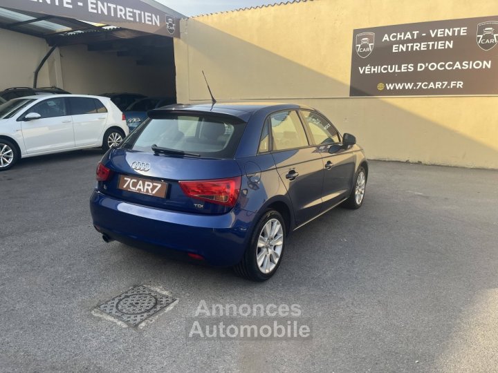Audi A1 16 TDI 105 AMBIENTE - 8