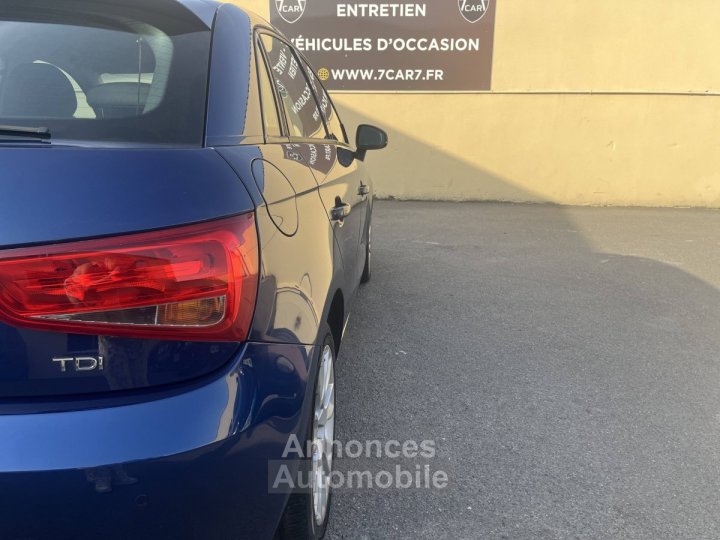 Audi A1 16 TDI 105 AMBIENTE - 14