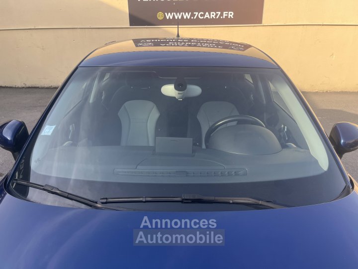 Audi A1 16 TDI 105 AMBIENTE - 15
