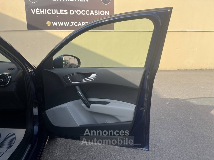 Audi A1 16 TDI 105 AMBIENTE - 18