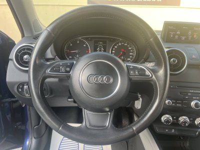 Audi A1 16 TDI 105 AMBIENTE   - 24