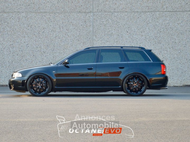 Audi RS4 B5 ABT – Version Suisse Full Black - 2
