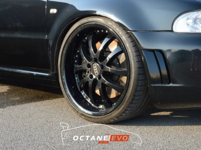 Audi RS4 B5 ABT – Version Suisse Full Black   - 15