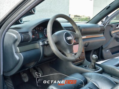 Audi RS4 B5 ABT – Version Suisse Full Black   - 17