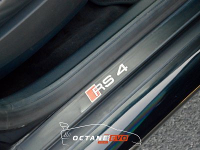 Audi RS4 B5 ABT – Version Suisse Full Black   - 34