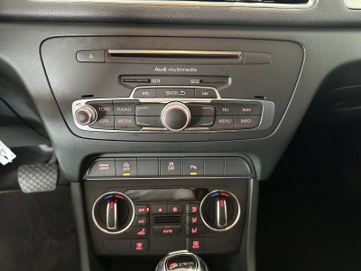 Audi Q3 14 TFSI COD 150 ch S tronic 6 S line   - 18