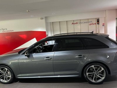 Audi A4 Avant 45 TFSI 245 S tronic 7 Quattro Design Luxe   - 2