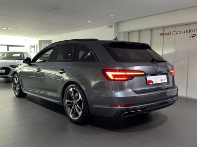 Audi A4 Avant 45 TFSI 245 S tronic 7 Quattro Design Luxe   - 3