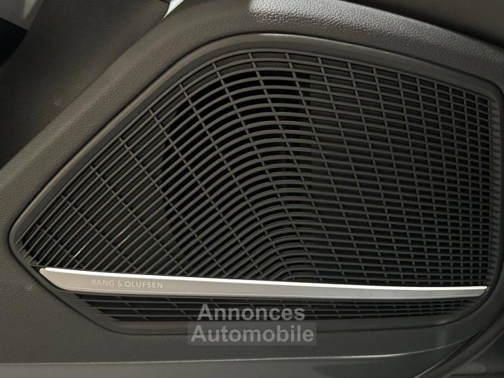 Audi A4 Avant 45 TFSI 245 S tronic 7 Quattro Design Luxe - 29