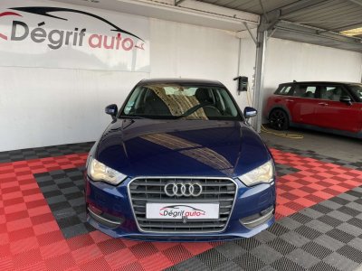 Audi A3 16 TDI 105 Attraction   - 2