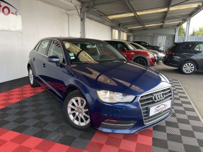 Audi A3 16 TDI 105 Attraction   - 3