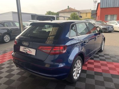 Audi A3 16 TDI 105 Attraction   - 6