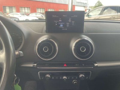 Audi A3 16 TDI 105 Attraction   - 14
