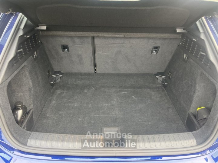 Audi A3 Sportback 15 35 TFSI - 150 - BV S-Tronic 7  8Y Design PHASE 1 - 20