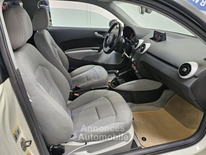 Audi A1 14 TFSI 122CH ATTRACTION - 12