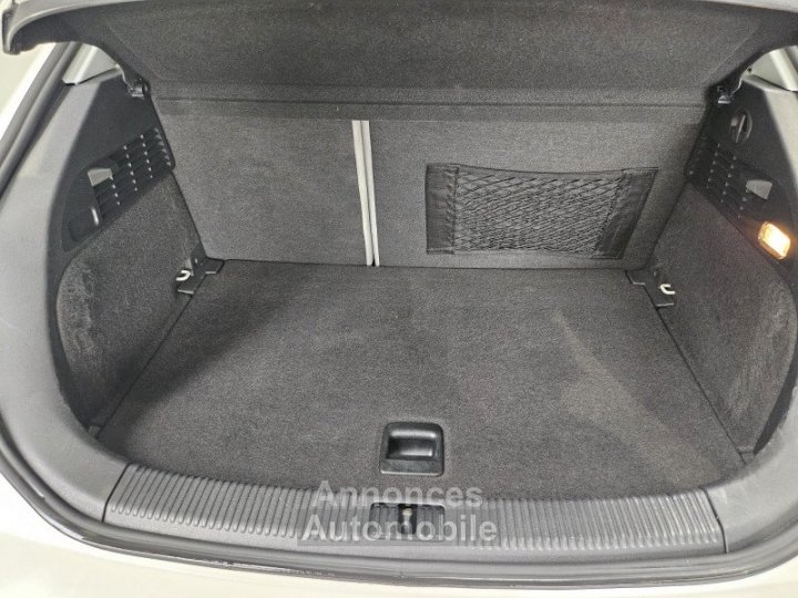 Audi A1 14 TFSI 122CH ATTRACTION - 16