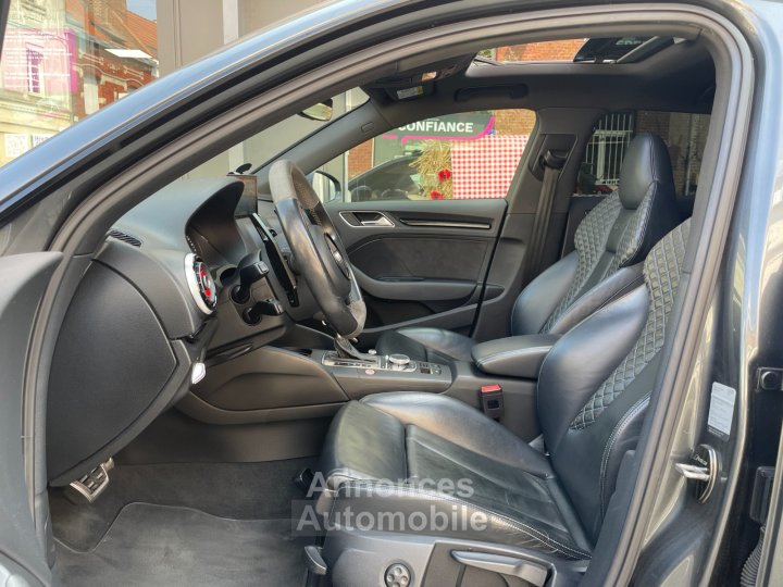 Audi RS3 SPORTBACK 25 TFSI 367 Quattro S tronic 7 / FULL ENTRETIEN / TOIT OUVRANT / SIEGES CHAUFFANTS - 14