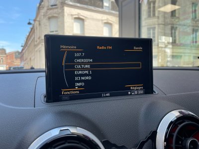 Audi RS3 SPORTBACK 25 TFSI 367 Quattro S tronic 7 / FULL ENTRETIEN / TOIT OUVRANT / SIEGES CHAUFFANTS   - 32