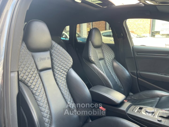 Audi RS3 SPORTBACK 25 TFSI 367 Quattro S tronic 7 / FULL ENTRETIEN / TOIT OUVRANT / SIEGES CHAUFFANTS - 51