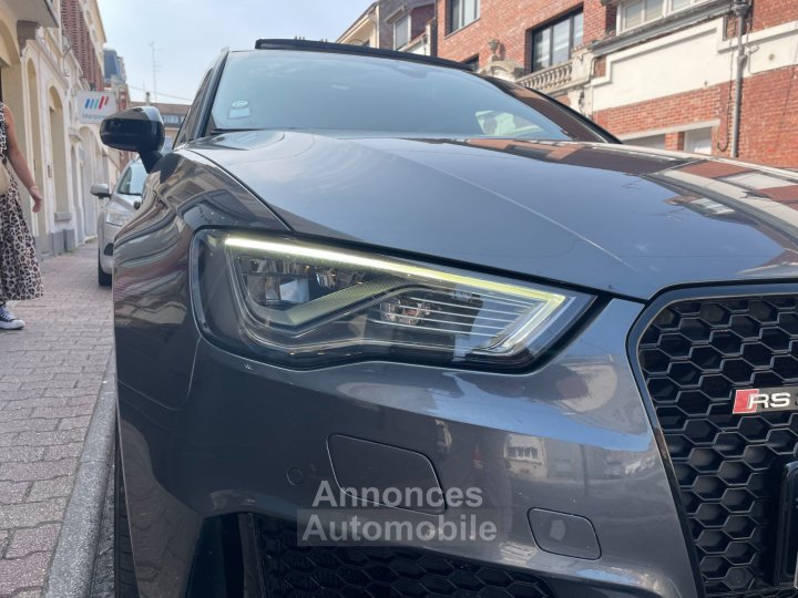 Audi RS3 SPORTBACK 25 TFSI 367 Quattro S tronic 7 / FULL ENTRETIEN / TOIT OUVRANT / SIEGES CHAUFFANTS - 59
