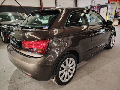 Audi A1  12 TFSI 86ch Ambition   - 6
